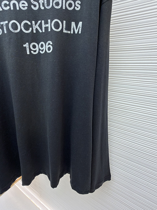 アクネストゥディオズスーパーコピー Acne Studios 1996 泥染め水洗いダメージをした長袖シャツ