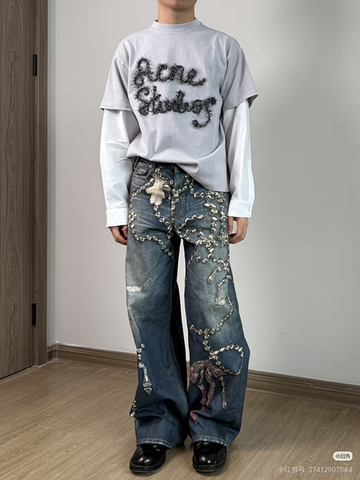 アクネストゥディオズ Acne Studios レトロスタイルのレイヤード風ツーピースロゴ入り長袖シャツ