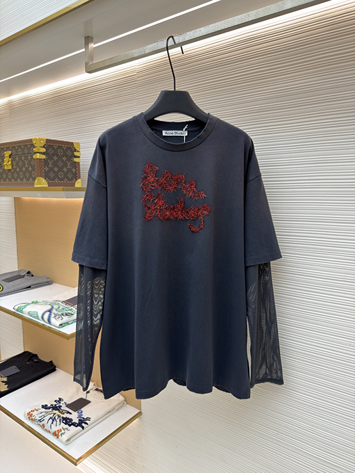 アクネストゥディオズ Acne Studios レトロスタイルのレイヤード風ツーピースロゴ入り長袖シャツ