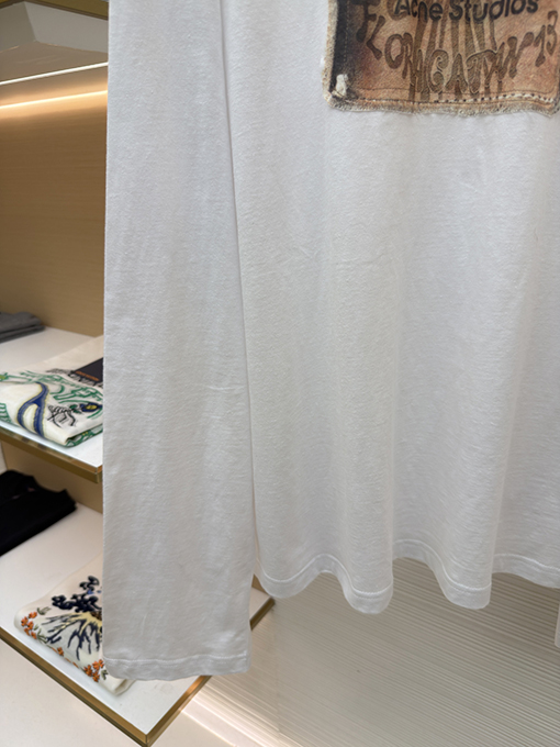 アクネストゥディオズ Acne Studios レトロなデジタルリボンプリントのゆったりとした長袖シャツ