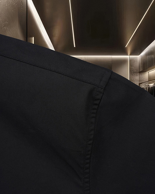 バレンシアガコピー Balenclaga 文字ロゴ刺繍入り半袖シャツ