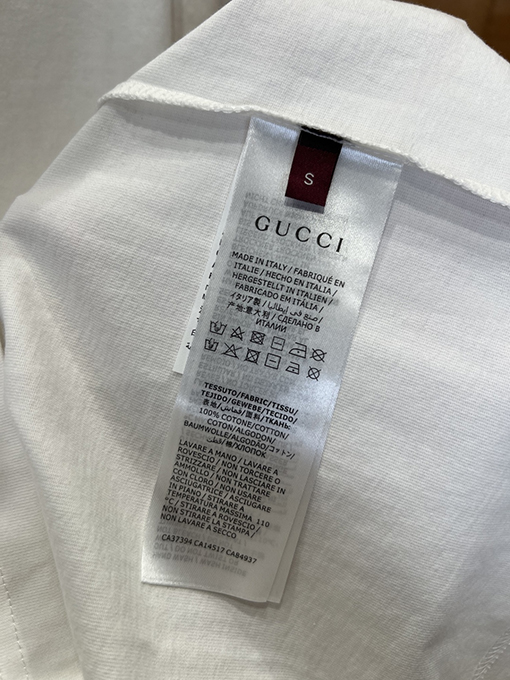 グッチスーパーコピー GUCCI 文字刺繍り赤と緑のリボン付き半袖Tシャツ
