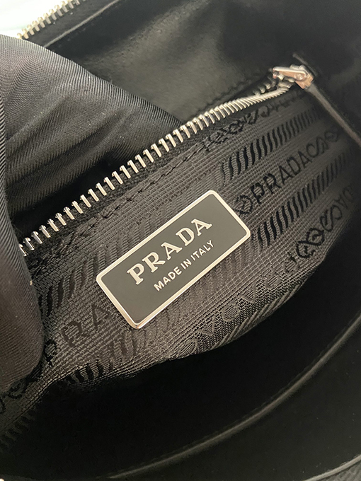 プラダコピー 新しいレディースホーボーバッグ