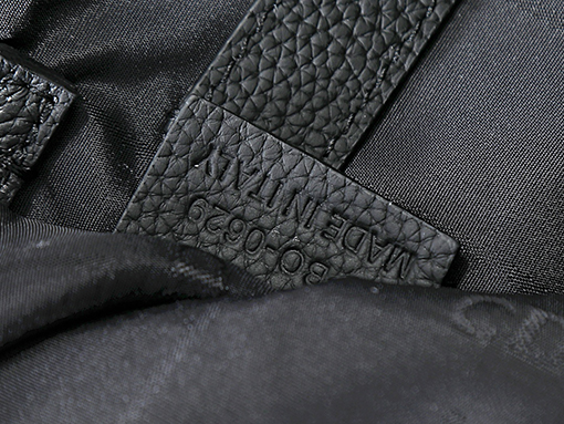 ディオール CD Icon A5 トライアングルクラッチ