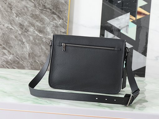 ディオールスーパーコピー CD Icon クラシックメッセンジャーバッグ