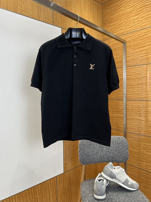 ルイヴィトン LV 文字りレザーラベル付きシンプルな半袖ポロシャツ