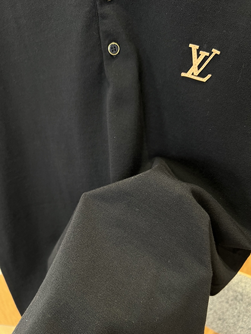 ルイヴィトン LV 文字りレザーラベル付きシンプルな半袖ポロシャツ