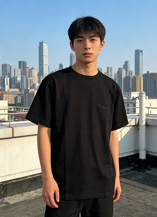 ディオールスーパーコピー Christian Dior couture 刺繍入りクルーネック半袖Tシャツ