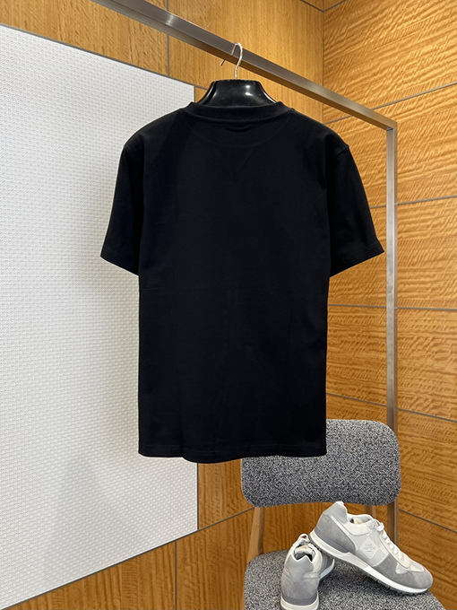 ディオールスーパーコピー Christian Dior couture 刺繍入りクルーネック半袖Tシャツ