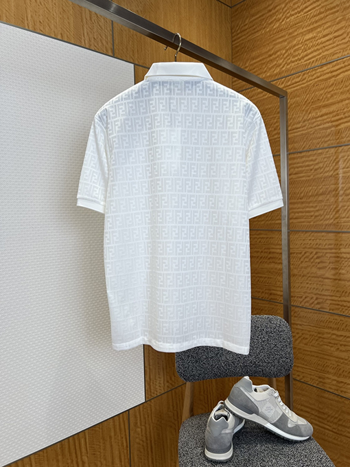 フェンディ ダブルFの総柄プリント入り半袖襟付きポロシャツ