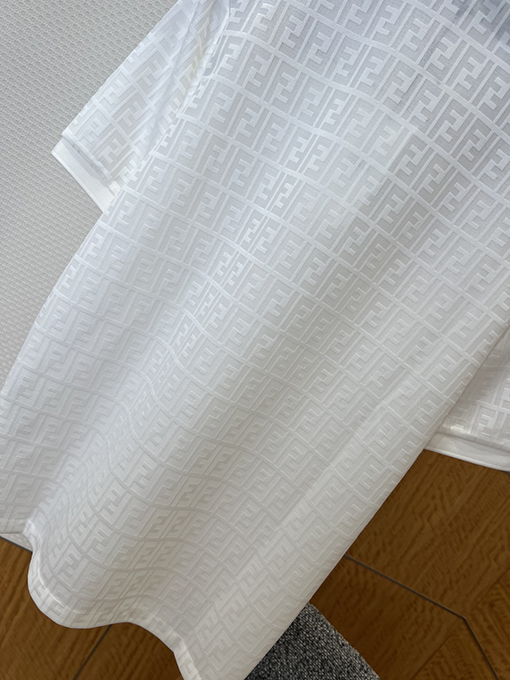 フェンディ ダブルFの総柄プリント入り半袖襟付きポロシャツ