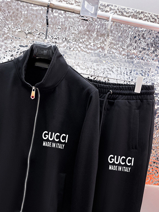 グッチ Gucci 新モデル人気のジップアップスウェットシャツとパンツのセット