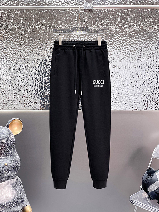 グッチ Gucci 新モデル人気のジップアップスウェットシャツとパンツのセット