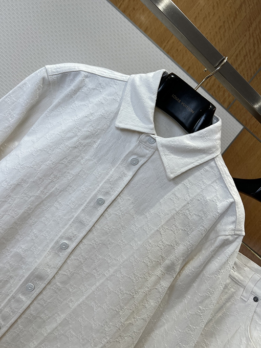 グッチスーパーコピー 全面プリントのジャカード織り長袖襟付きシャツとパンツのスーツ