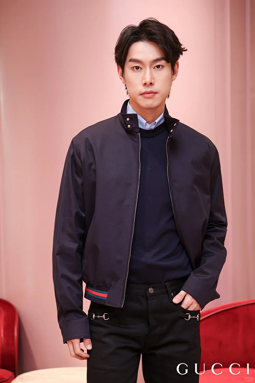 グッチコピー リボン装飾付き刺繍ジャケット