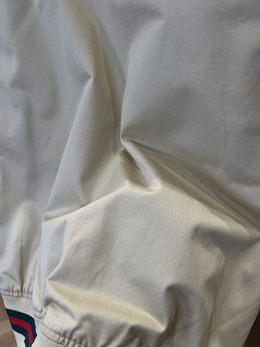 グッチコピー リボン装飾付き刺繍ジャケット