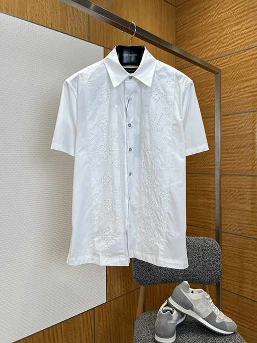 ルイヴィトン 花柄の透かし刺繍入り襟付き半袖シャツ