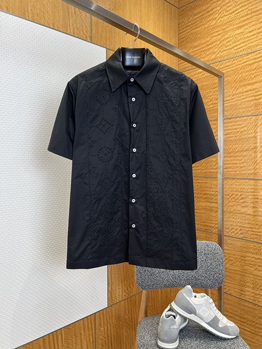 ルイヴィトン 花柄の透かし刺繍入り襟付き半袖シャツ