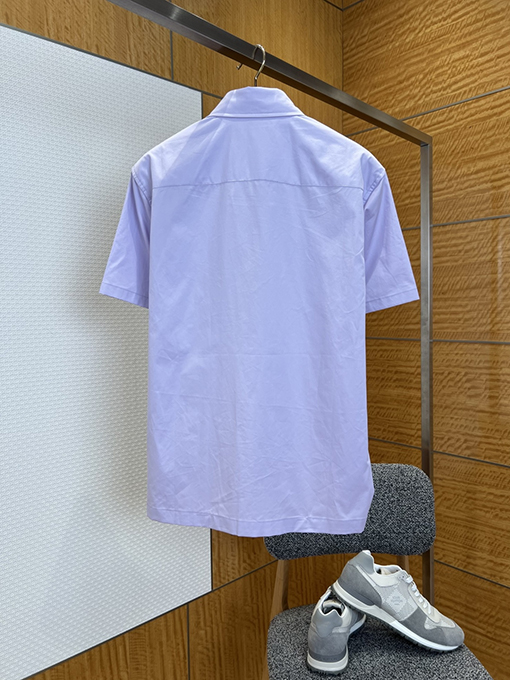 ルイヴィトン 花柄の透かし刺繍入り襟付き半袖シャツ