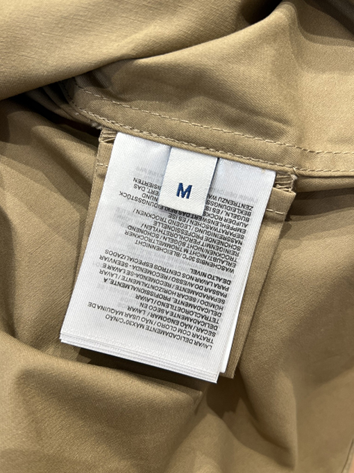 モンクレールブランドスーパーコピー ダブルポケット袖パッチ刺繍入り半袖シャツジャケット