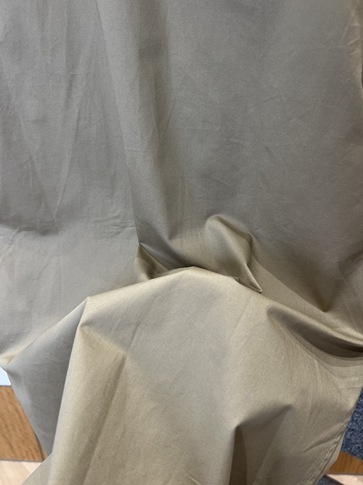 モンクレールブランドスーパーコピー ダブルポケット袖パッチ刺繍入り半袖シャツジャケット