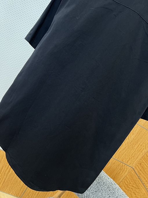 モンクレールブランドスーパーコピー ダブルポケット袖パッチ刺繍入り半袖シャツジャケット