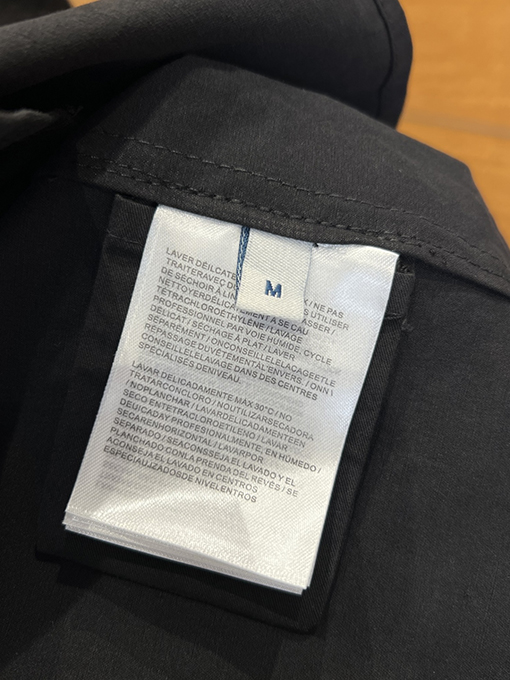 モンクレールブランドスーパーコピー ダブルポケット袖パッチ刺繍入り半袖シャツジャケット