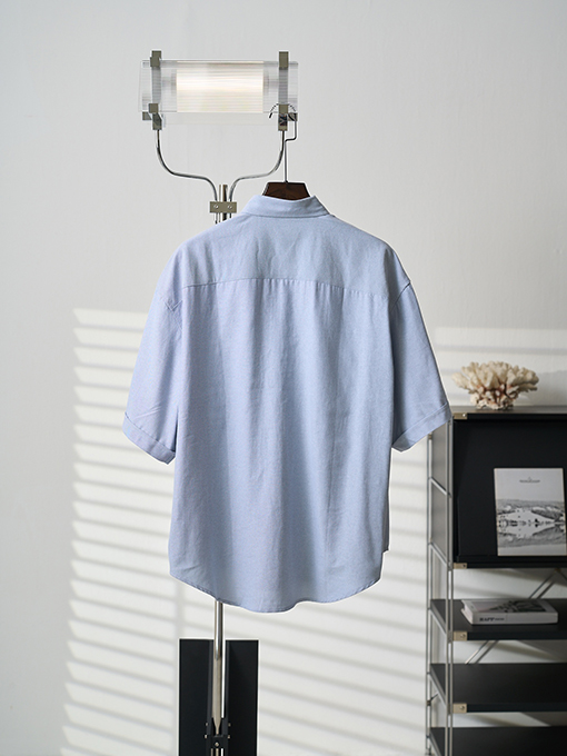 アミコピー ハートの刺繍がったボックスシルエットの半袖シャツ