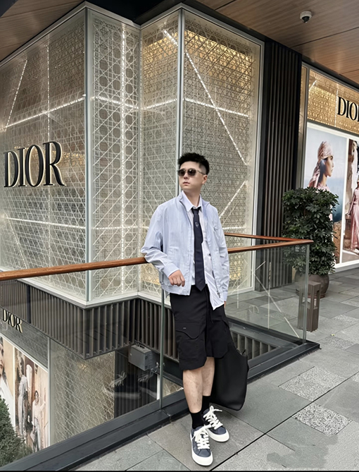 ディオールスーパーコピー サドルポケット付きショーツ