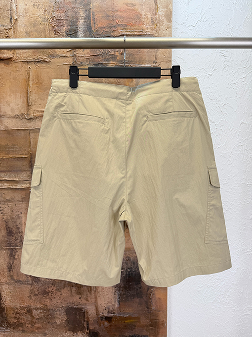 ディオールスーパーコピー サドルポケット付きショーツ