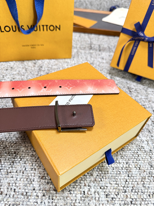 ルイヴィトン PVC レザーソールベルトシリーズ