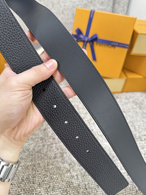 ルイヴィトンスーパーコピー 両面ライチ柄シリーズベルト