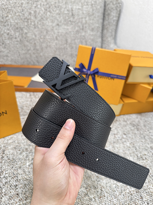 ルイヴィトンスーパーコピー 両面ライチ柄シリーズベルト