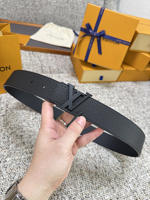 ルイヴィトンスーパーコピー 両面ライチ柄シリーズベルト