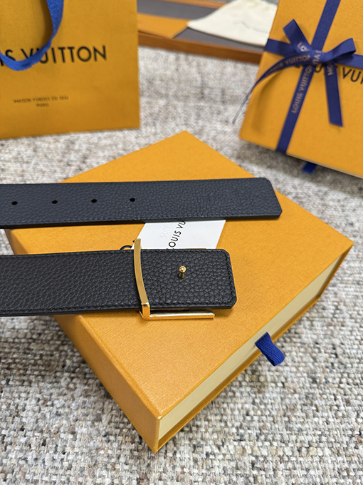 ルイヴィトン 新モデル両面ライチ柄シリーズベルト