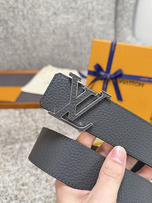 ルイヴィトン 新モデル両面ライチ柄シリーズベルト