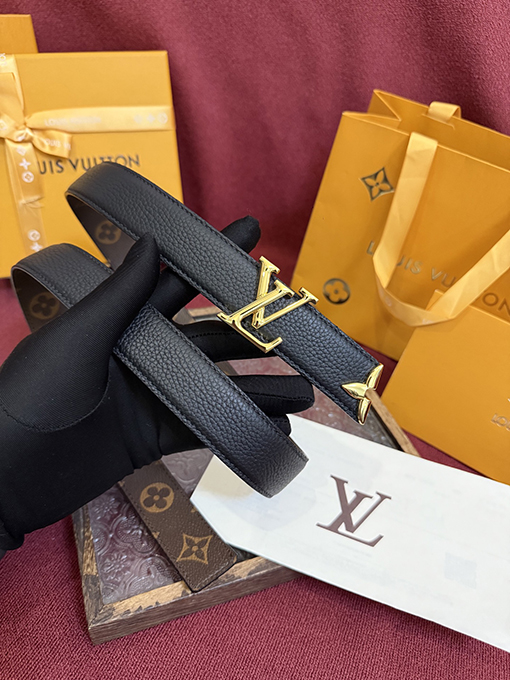 ルイヴィトンブランドコピー Monogram クラシックな花柄の両面レザーベルト