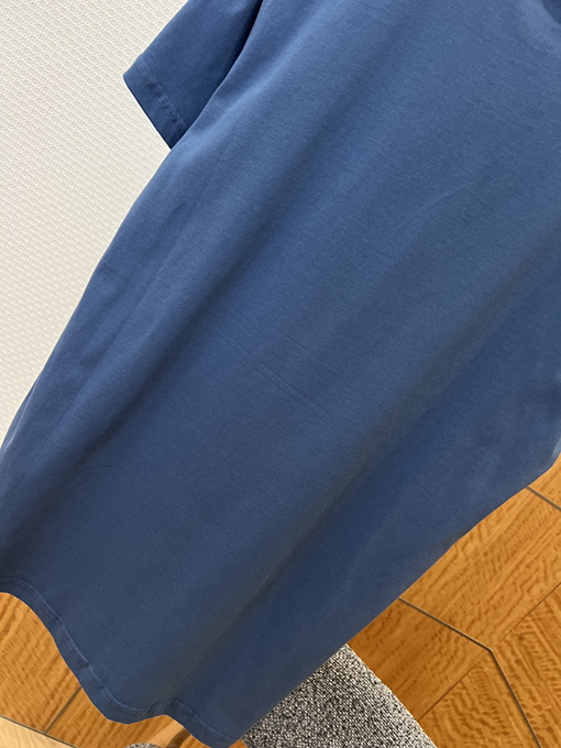 モンクレールコピー アームバンド付きデニムポケット付き半袖Tシャツ