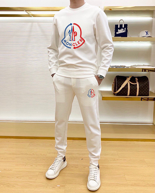 モンクレールMoncler 新モデルのトレンドクルーネックのスウェットシャツとパンツのセット