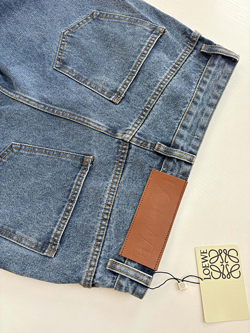 ロエベブランドスーパーコピー Anagram デニム刺繍ジーンズ