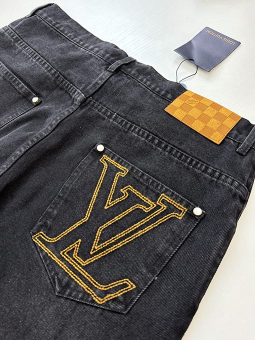 ルイヴィトンコピーLV 新作ストレートレッグウォッシュドデニムジーンズ