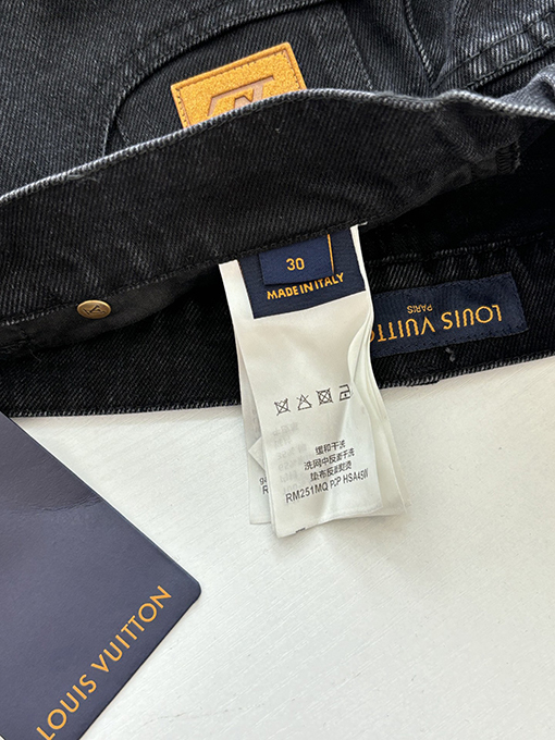 ルイヴィトンコピーLV 新作ストレートレッグウォッシュドデニムジーンズ