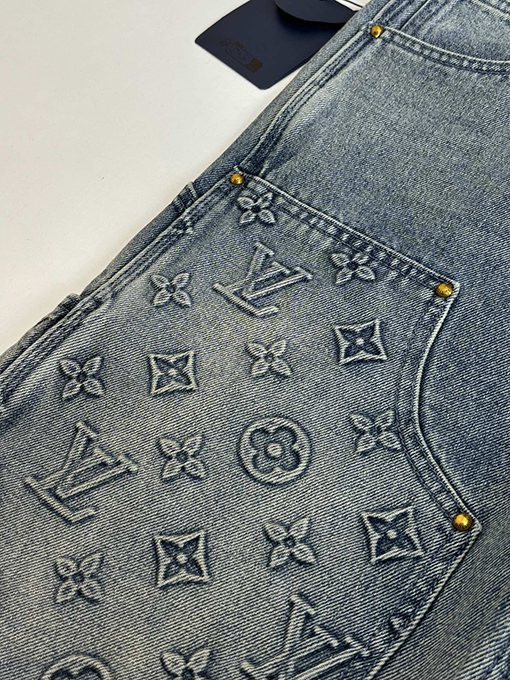 ルイヴィトンスーパーコピー LV 新作クラシックカーゴデニムショーツ