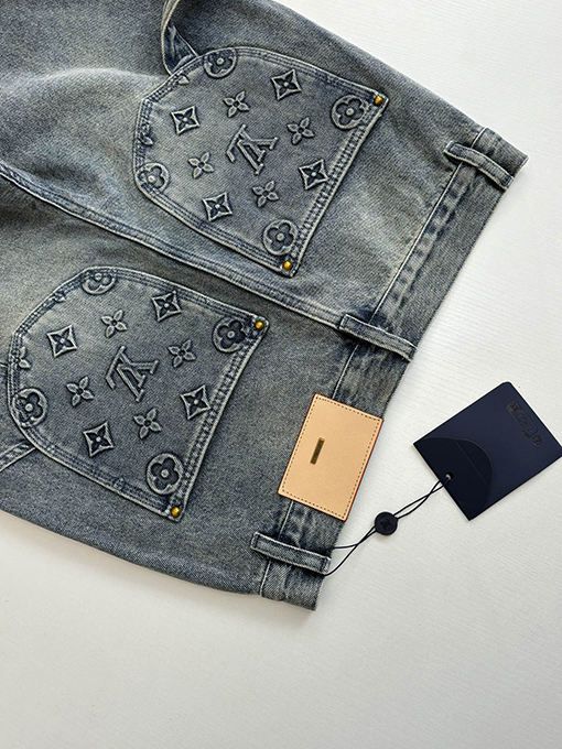 ルイヴィトンスーパーコピー LV 新作クラシックカーゴデニムショーツ