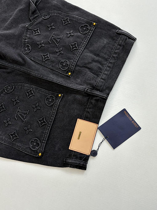 ルイヴィトンスーパーコピー LV 新作クラシックカーゴデニムショーツ