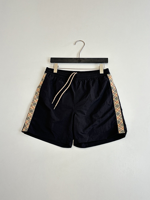 バーバリーコピー ナイロンサイドチェック柄ドローストリング付きビーチショーツ