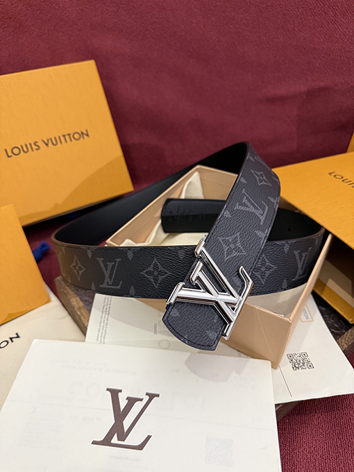 ルイヴィトン Dimension Monogram Midnight クラシックな両面ベルト