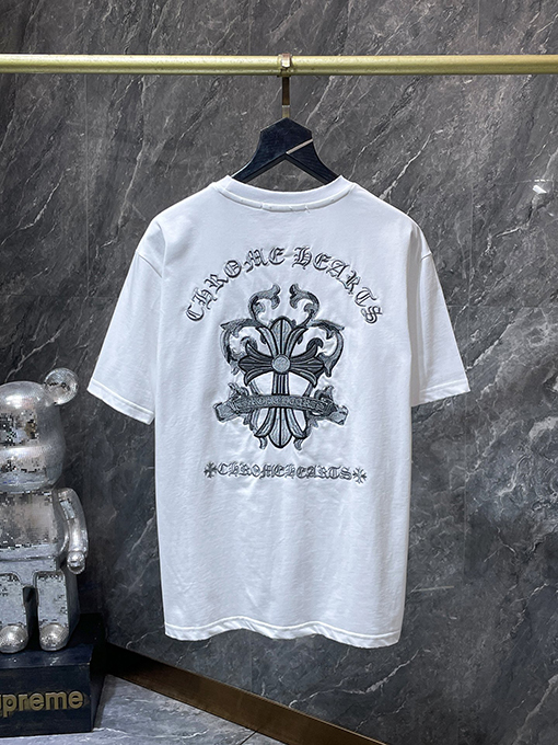 クロムハーツコピー サンスクリット語の剣とクロスの刺繍パッチワーク半袖Tシャツ