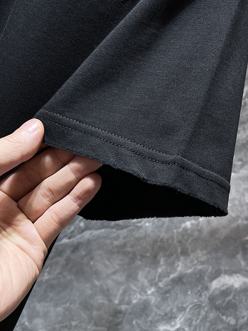 クロムハーツ クラシックなサンスクリット文字の半袖Tシャツ