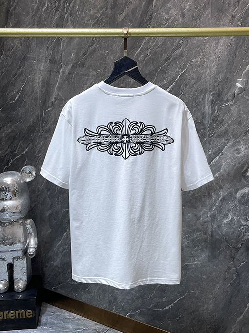 クロムハーツ クラシックなサンスクリット文字の半袖Tシャツ